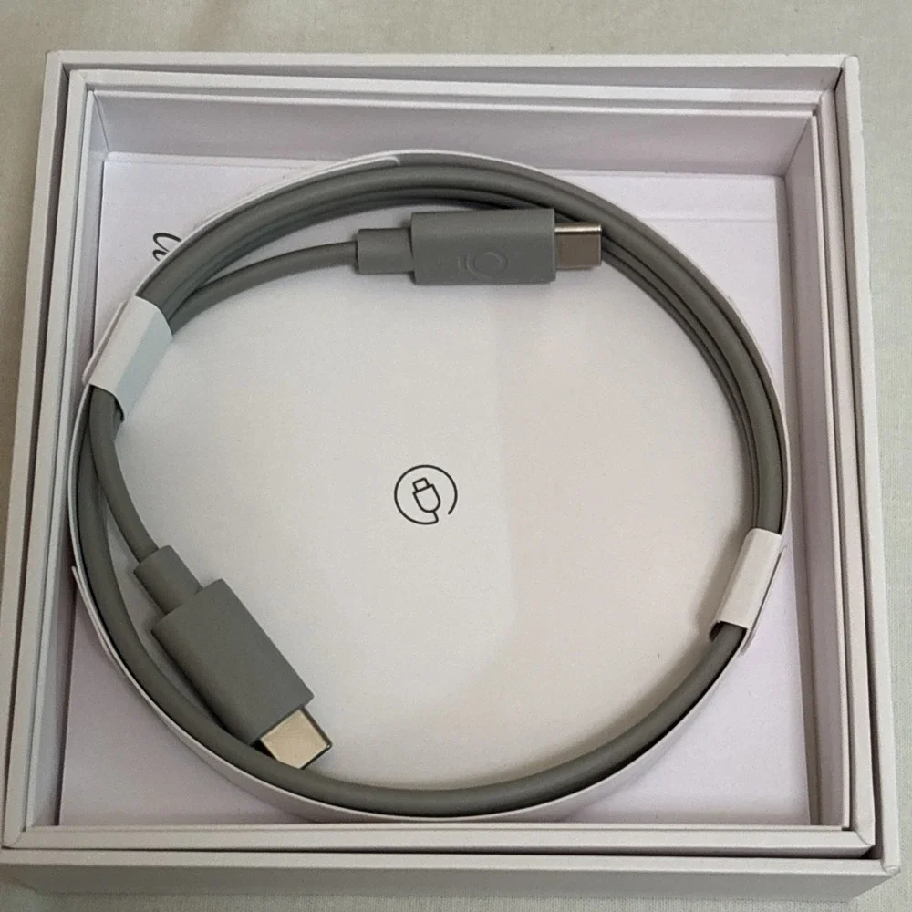 Oura 4 Size 7 Ring Charger Gray Activity Tracker Accessory USB-C Cable